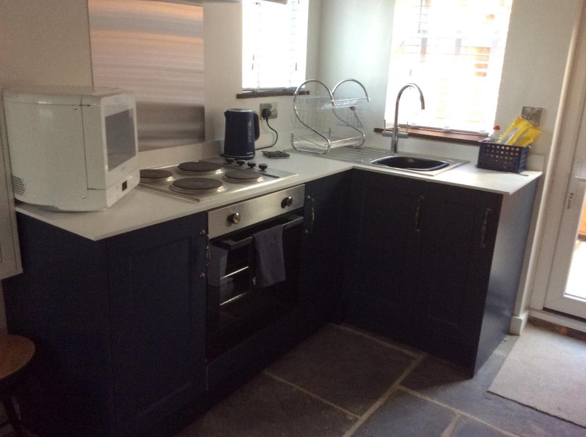 Tremeer Cottage Upper Beeding Экстерьер фото